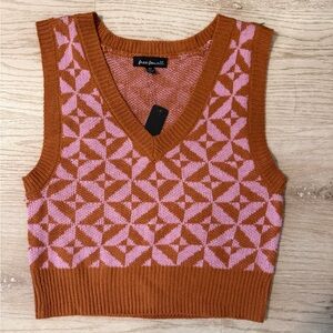 Free for all Pink and Brown Geometric Boho cropped Knit Top